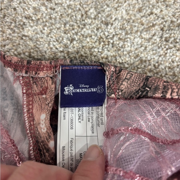 Disney descendants 3 Audrey child costume size medium 8-10 with wig! - Picture 7 of 9